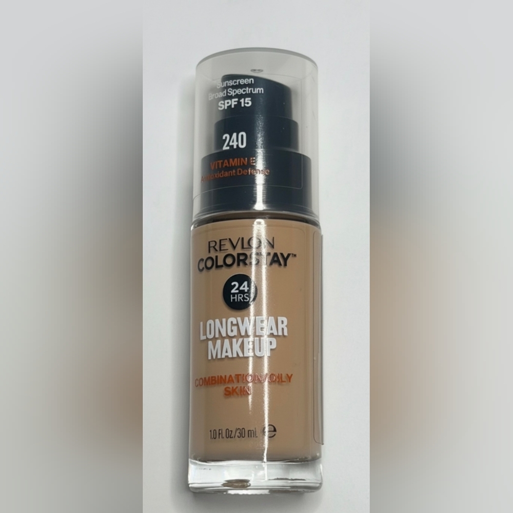 Revlon ColorStay Longwear Makeup - 240 Medium Beige